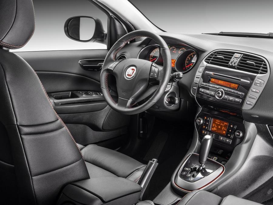  Fiat Bravo Sporting 2012 года  (фото 5 из 12)